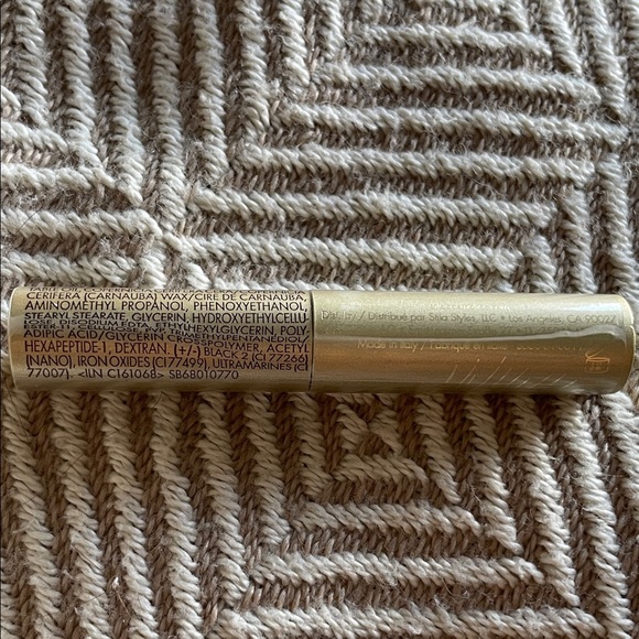 SET Stila Waterproof Eye Liner &Huge Extreme Lash Mascara - Picture 7 of 7